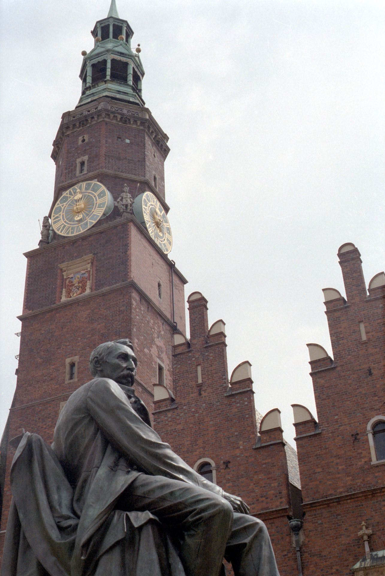 Wrocław Town Hall & Aleksander Fredro Statue