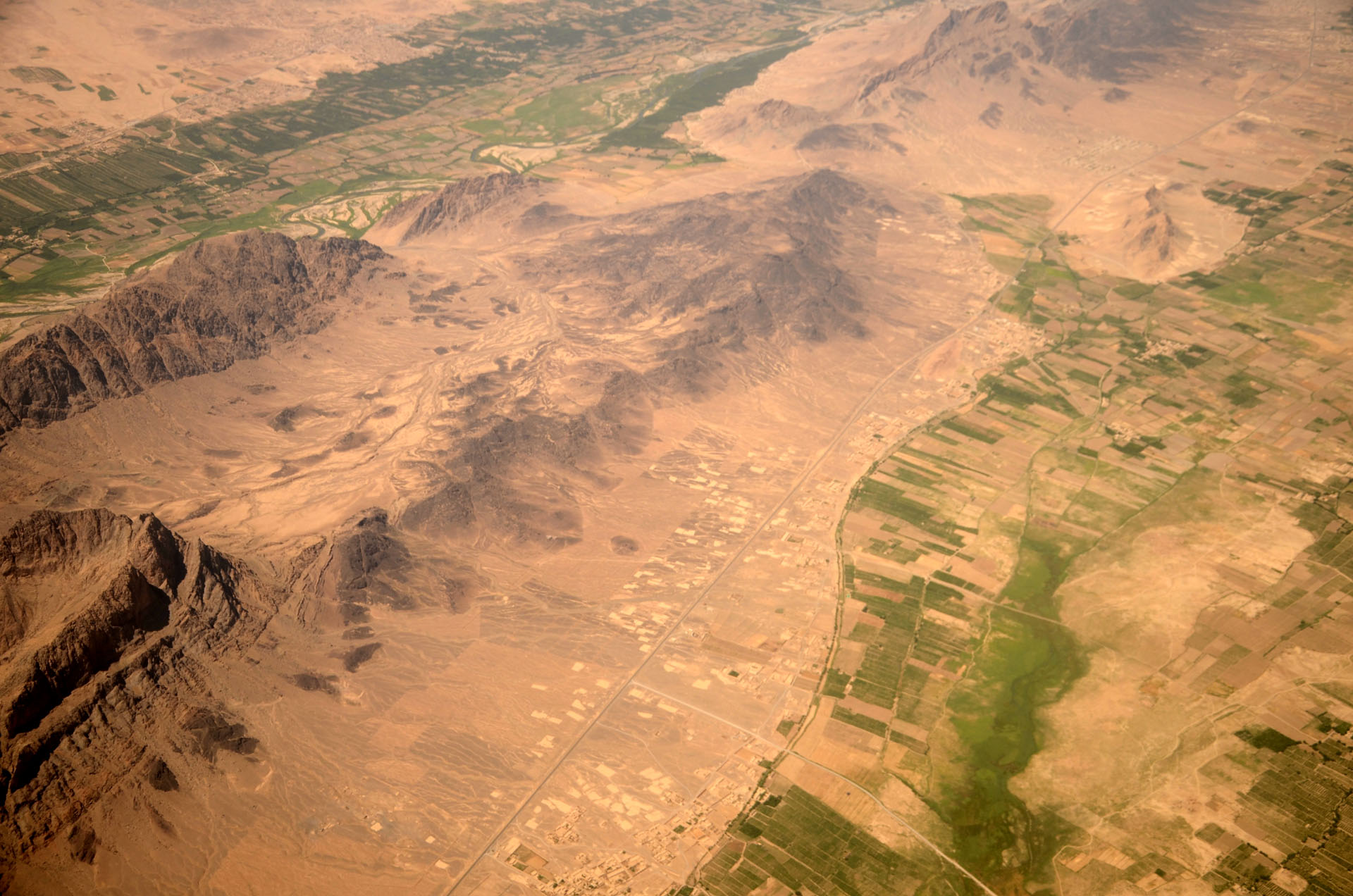 Lashkar Gah - Kabul flight
