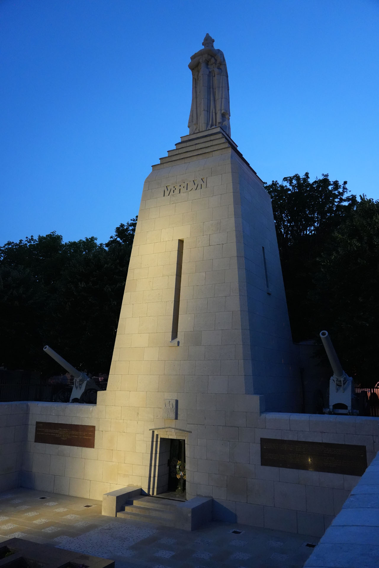 Monument à la Victoire et aux Soldats de Verdun